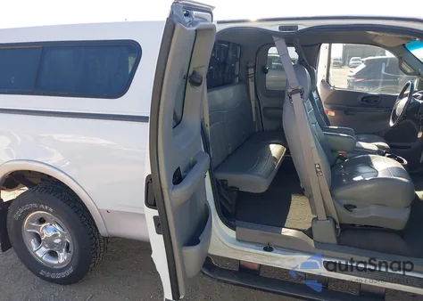 2000 Ford F-150 Lariat/Work Series/Xl/Xlt из США, поврежденный, VIN 1FTRX18L3YNB00969